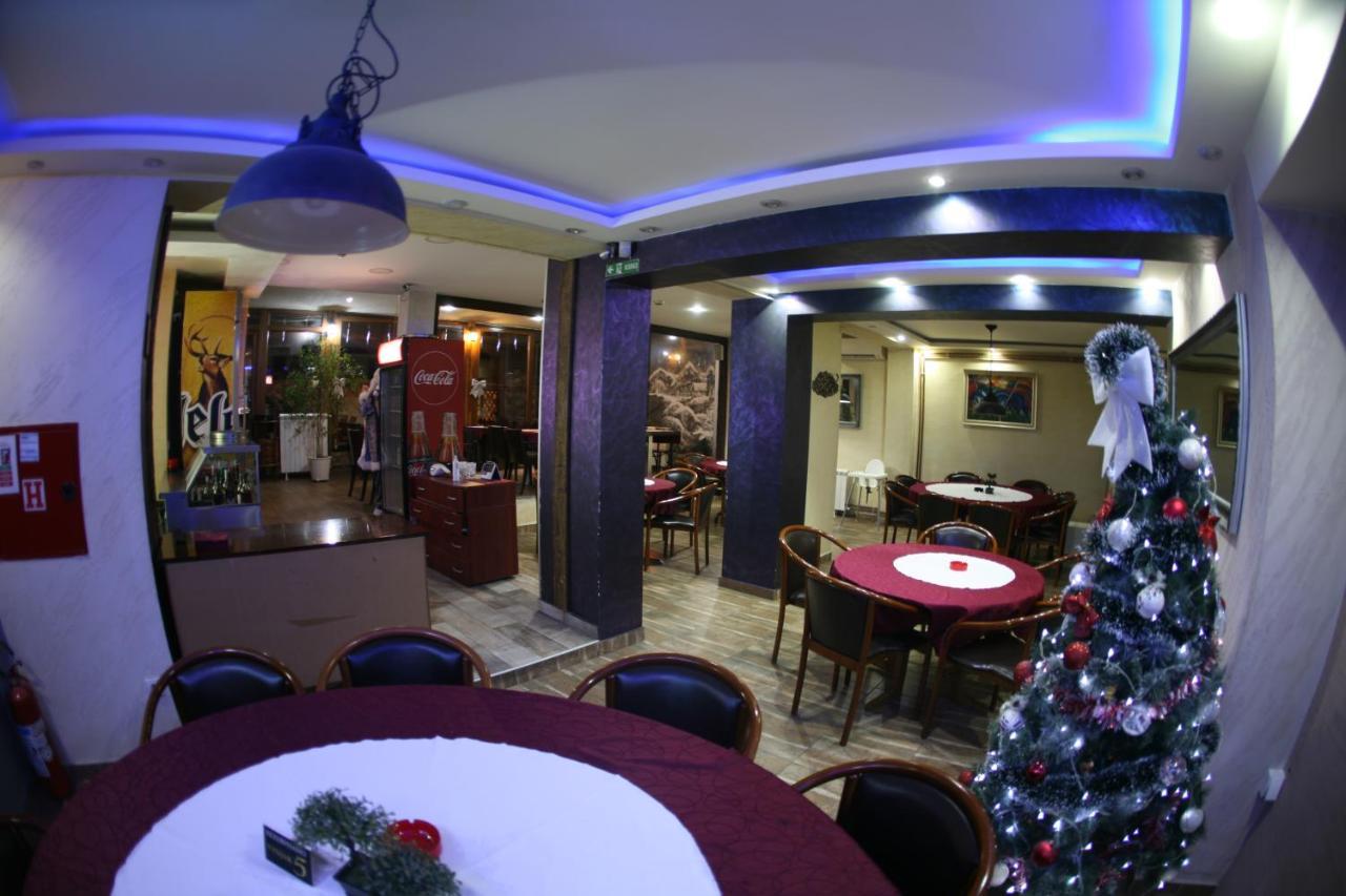 Rooms&Restaurant 43 Белград Екстериор снимка